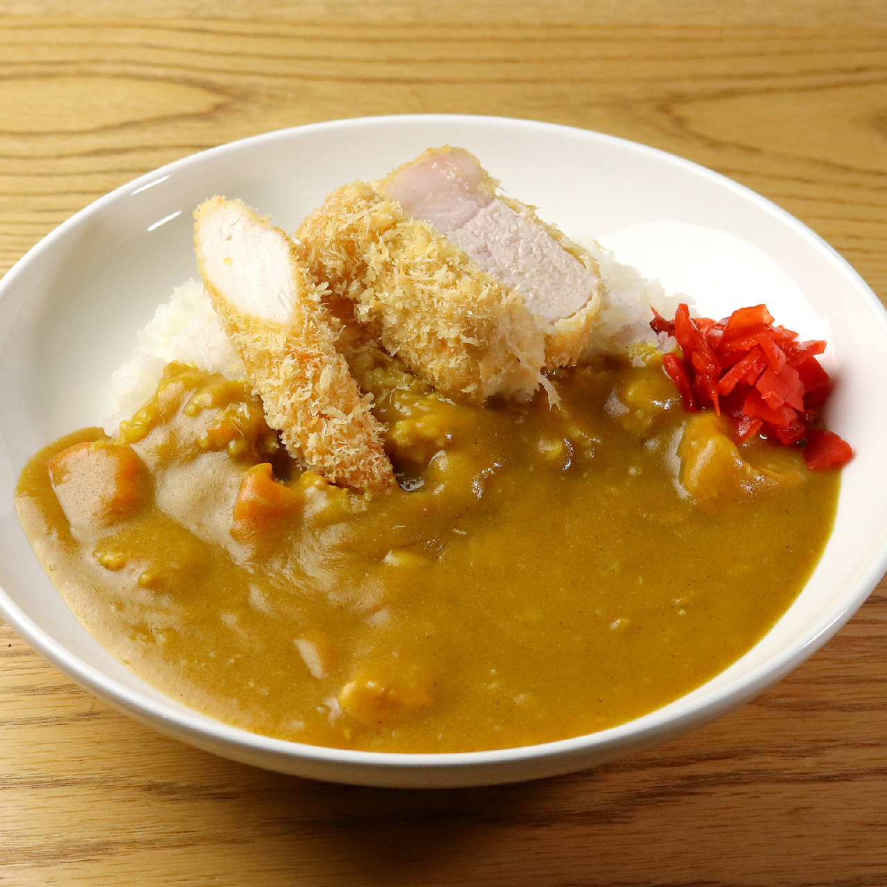 eEAT_カレー合盛り 昔なつかし合盛りカツカレー|神田でカツのテイクアウト・デリバリーならつらら